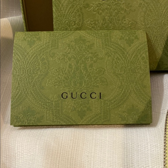 Gucci Marmont Leather Zip Around Wallet Full Inclusion - Picture 16 of 16